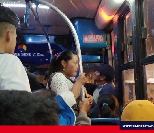 Agonía en el transporte público