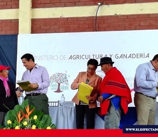 Se entregaron títulos de propiedad