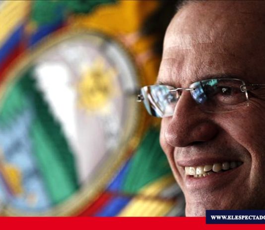 Ricardo Patiño dejó Ecuador