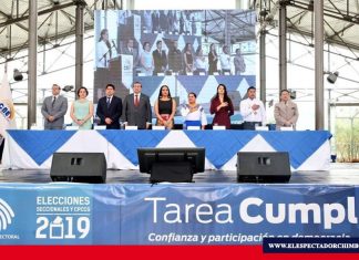 Entrega de credenciales en fase final