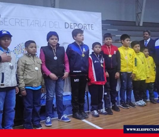 Primer lugar para Chimborazo en Ajedrez