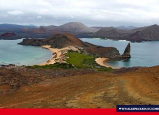 Galápagos: portaaviones de EEUU