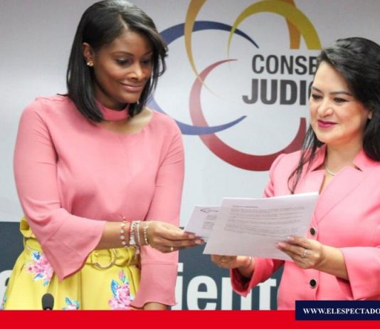 Celebran resoluciones fiscales