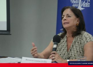Ministra de Educación anunció reimpresión de textos escolares