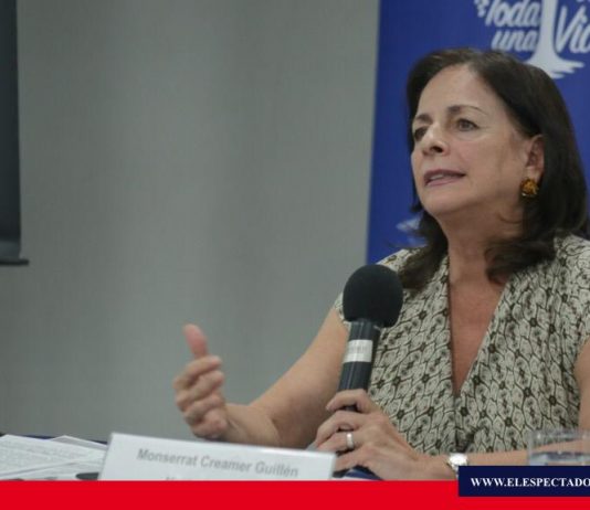 Ministra de Educación anunció reimpresión de textos escolares