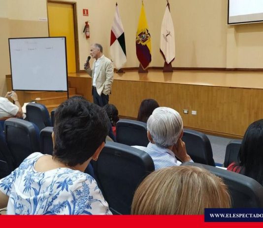 Socializan modelo de evaluación del CACES