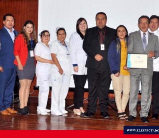 IESS Riobamba recibe certificación como espacio libre de humo