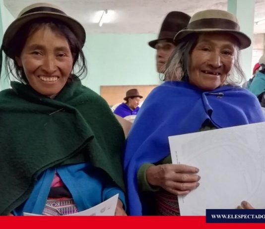 Apoyo a legalización de tierras en Chimborazo