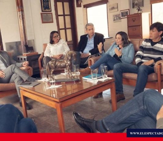 Alcalde de Riobamba cumple agenda de «Diálogo Ciudadano»
