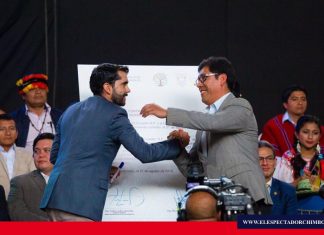 El BDE firmó 30 convenios para obras en el país