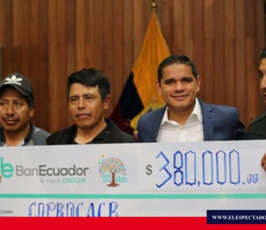 BanEcuador otorgó créditos a sectores productivos en Chimborazo
