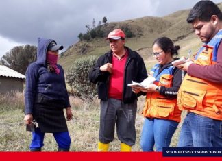 El SNGRE evalúa condiciones en poblaciones afectadas por la caída de ceniza del volcán Sangay