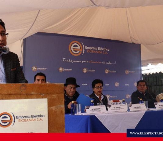 Comunidades de Chimborazo recibieron obras eléctricas