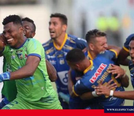 Delfín SC. campeón de la LigaPro 2019