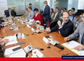 Informe para segundo debate de proyecto económico fue aprobado por Comisión