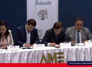 Firma de convenio para que GAD implementen el servicio de Revisión Técnica Vehicular