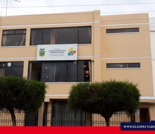 Cierre de oficinas de la Cancillería y coordinación zonal de Turismo en Chimborazo