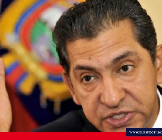 Lucio Gutiérrez participará en las presidenciales 2021