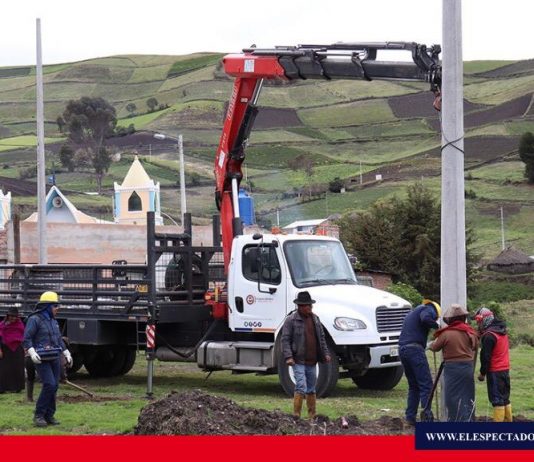 EERSA entrega nuevos proyectos en sectores rurales