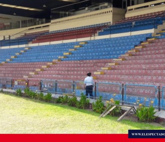 Estadio Olímpico de Riobamba sin mallas