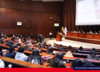 Estudiantes universitarios presentan 36 propuestas de leyes a la Asamblea