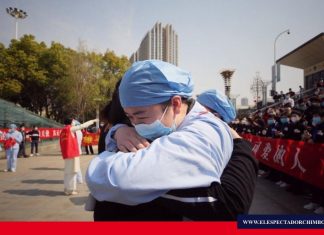 China lanza ayuda internacional tras victoria simbólica
