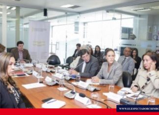 Comisión de Desarrollo Económico analiza situación sanitaria y financiera del país