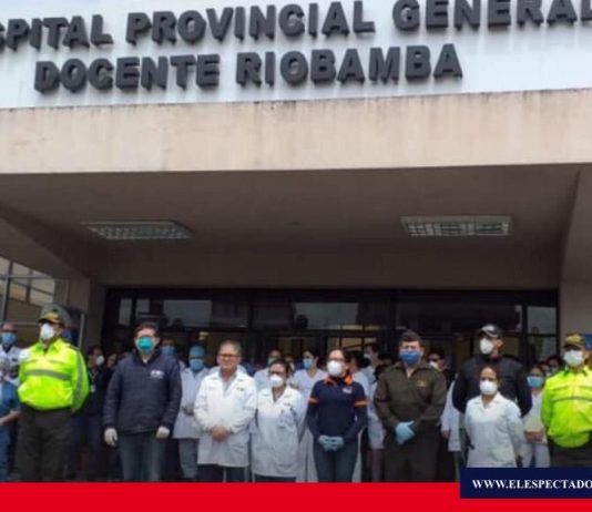 Reconocimiento al personal de Salud de Hospitales de Riobamba