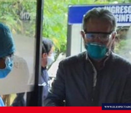 Ministro de Salud y una comitiva visitaron Riobamba