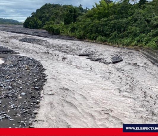 Río Upano con bajo caudal