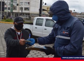 Se reanudó el proceso de matriculación vehicular en Riobamba