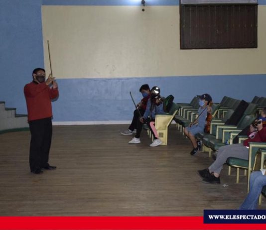 Cursos permanentes de música y canto en Guano