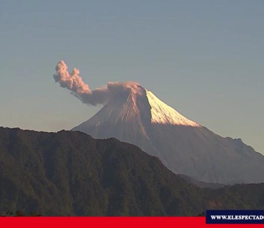 Posible caída de ceniza en Chimborazo, Bolívar, Guayas y Cañar