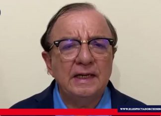 Alvaro Noboa renuncia a su precandidatura como presidente