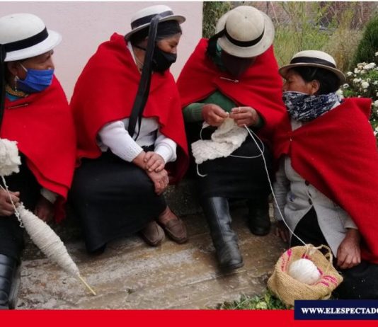 Mujeres autónomas de Pulinguí comercializarán bufandas en el exterior