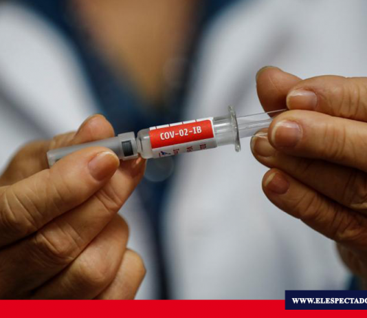 Vacuna de Oxford y AztraSeneca disponible desde noviembre