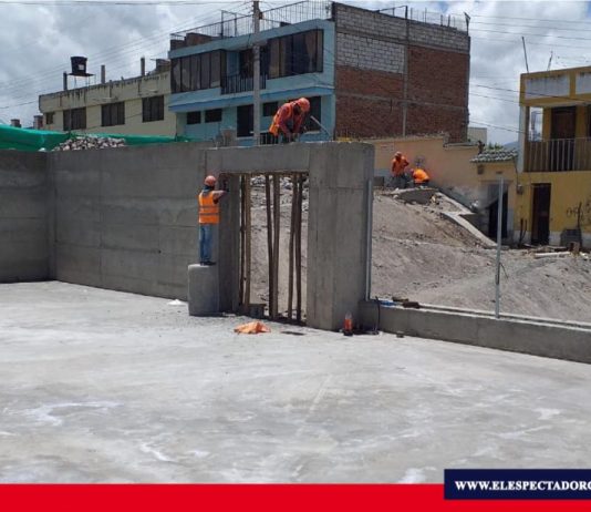 Las escalinatas de la calle Lavalle continúan en rehabilitación