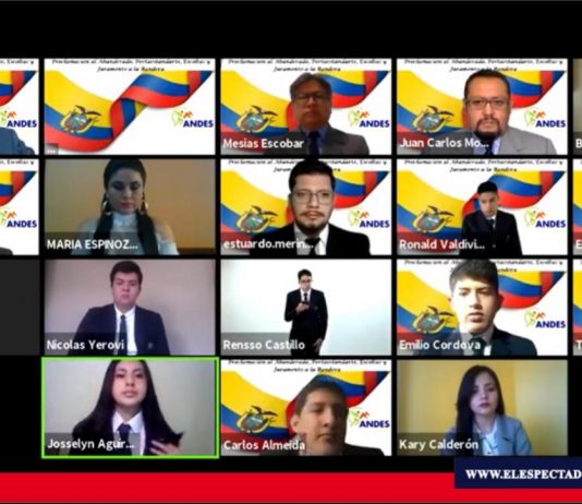 272.366 estudiantes de 3° de Bachillerato juraron la Bandera en el país