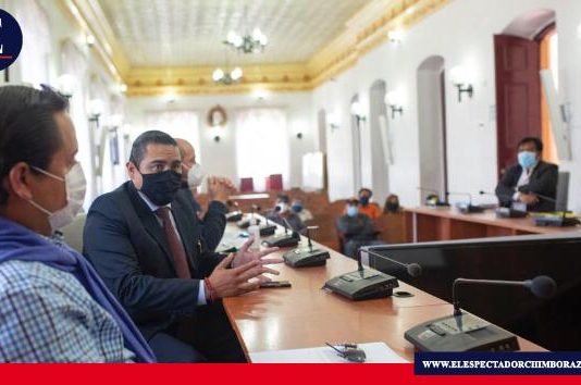 Feria de vehículos en Riobamba es impulsada a reactivarse