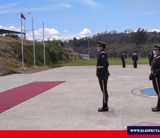 Cambio de mando en la Policía de Chimborazo