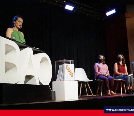 Arquitecto riobambeño triunfa en «Bienal de Quito 2020» En este evento se demostró la capacidad transformadora de la arquitectura desde la disciplina hacia el entorno y la ciudad, cuestionando un sistema de relaciones y acercándose a nuevas posturas que logren el encuentro entre lo ideal y lo real. Foto / Fuente: BAQ2020.