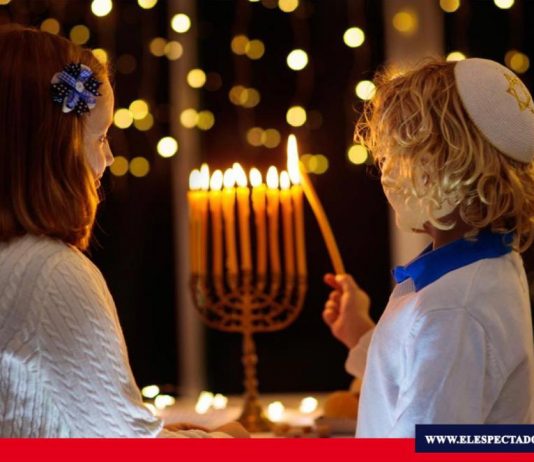 Janucá: ¿De qué se trata? Esta tradición judía comenzó a celebrarse desde este 10 de diciembre, extendiéndose hasta el 18 del mismo mes, aunque sus fechas oficiales, como cada año, es a partir del 25 Kislev. Foto: Enlace Judío.