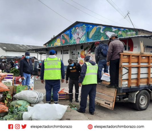 Solidaridad riobambeña en Chunchi