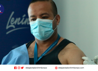 Moreno aclara que su familia no ha recibido la vacuna