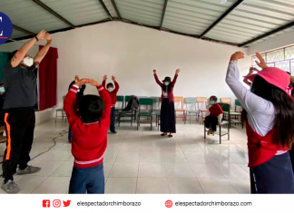 La Fundación Arte Nativo trabaja con comunidades indígenas