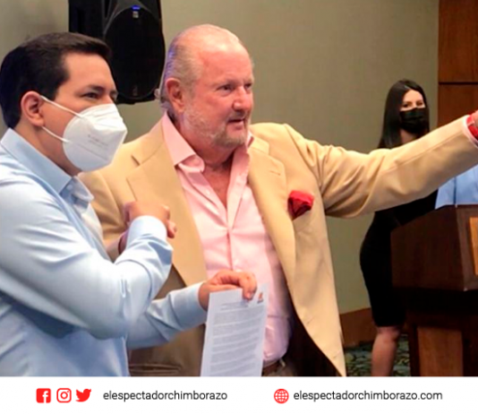 Isidro Romero critica el Cambio de Mando por ‘aburrido’