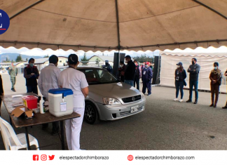 Se abre Punto de Vacunación Exprés en Riobamba